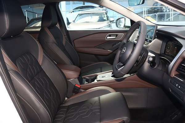 2025 Nissan QASHQAI Ti J12