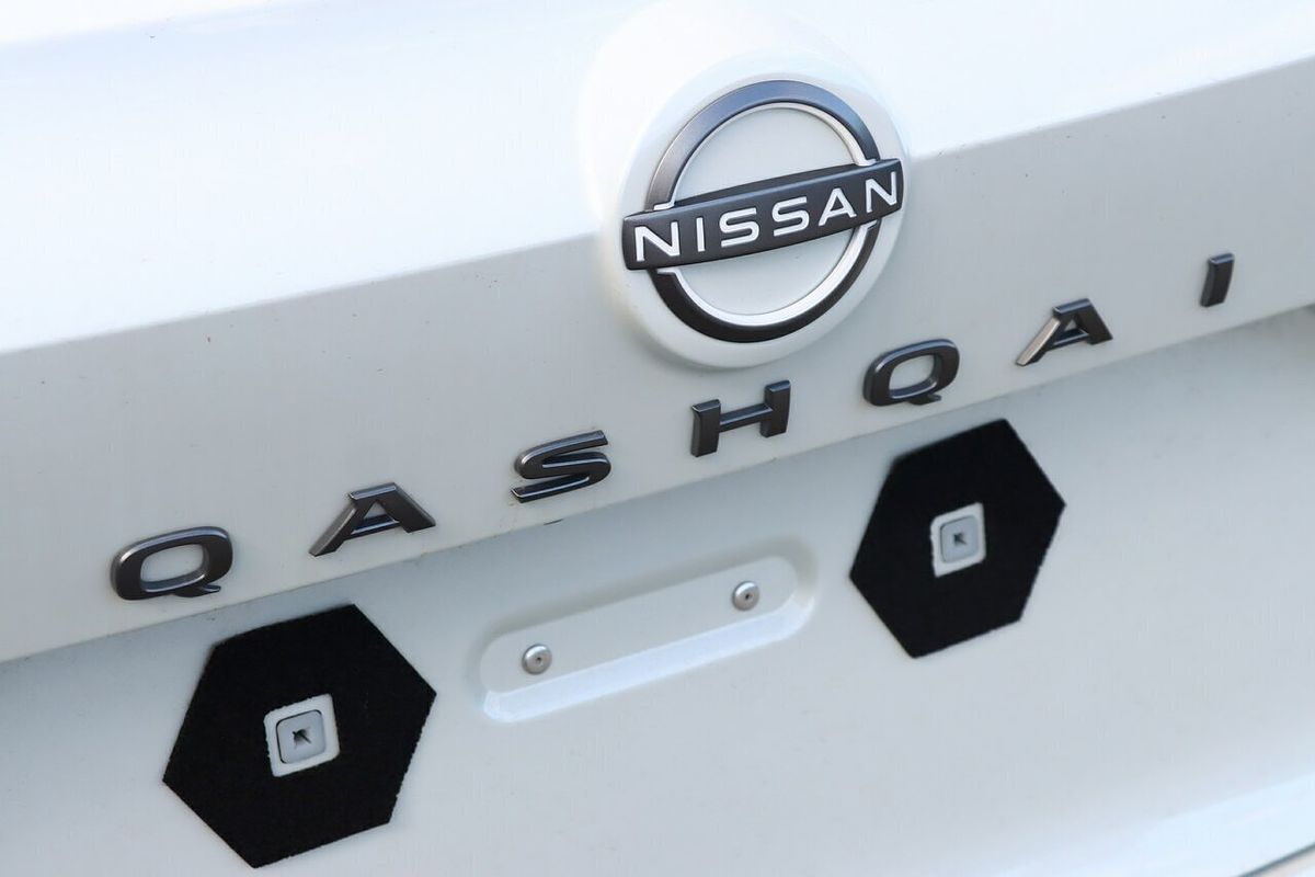 2025 Nissan QASHQAI Ti J12