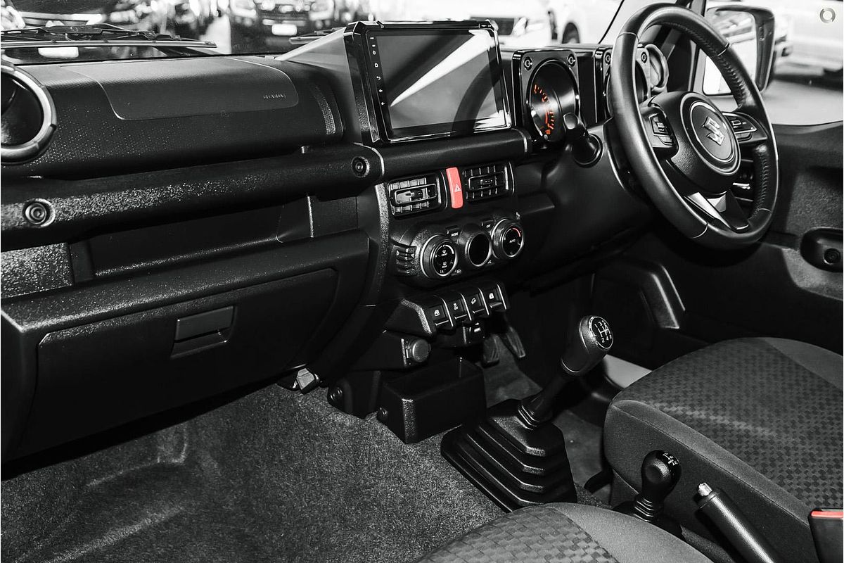 2025 Suzuki Jimny GLX GJ