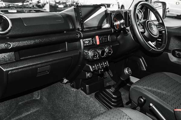 2025 Suzuki Jimny GLX GJ