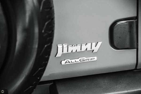 2025 Suzuki Jimny GLX GJ