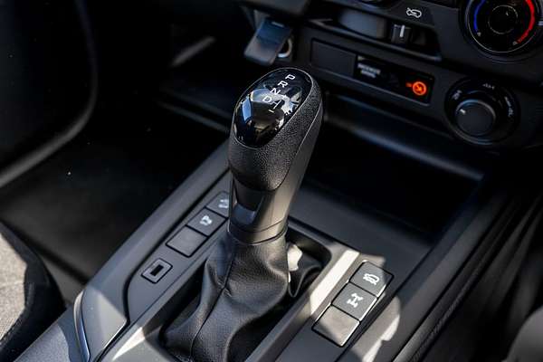2025 Isuzu D-MAX LS-M 4X4