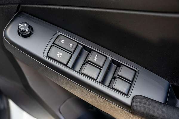2025 Isuzu D-MAX LS-M 4X4