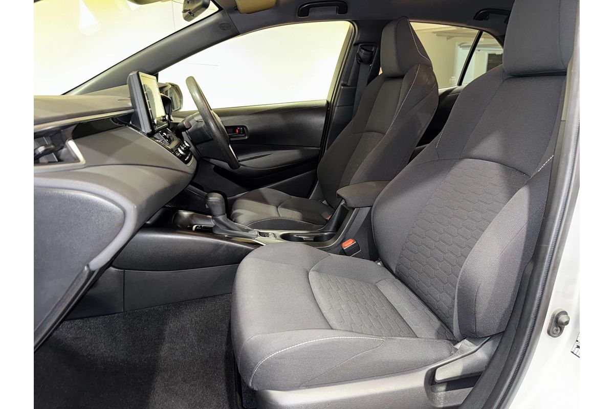 2021 Toyota Corolla Ascent Sport MZEA12R