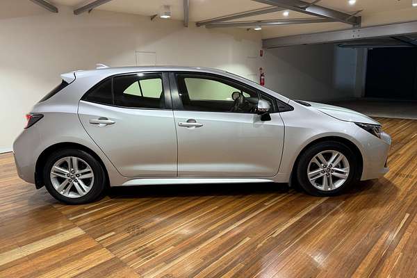 2021 Toyota Corolla Ascent Sport MZEA12R