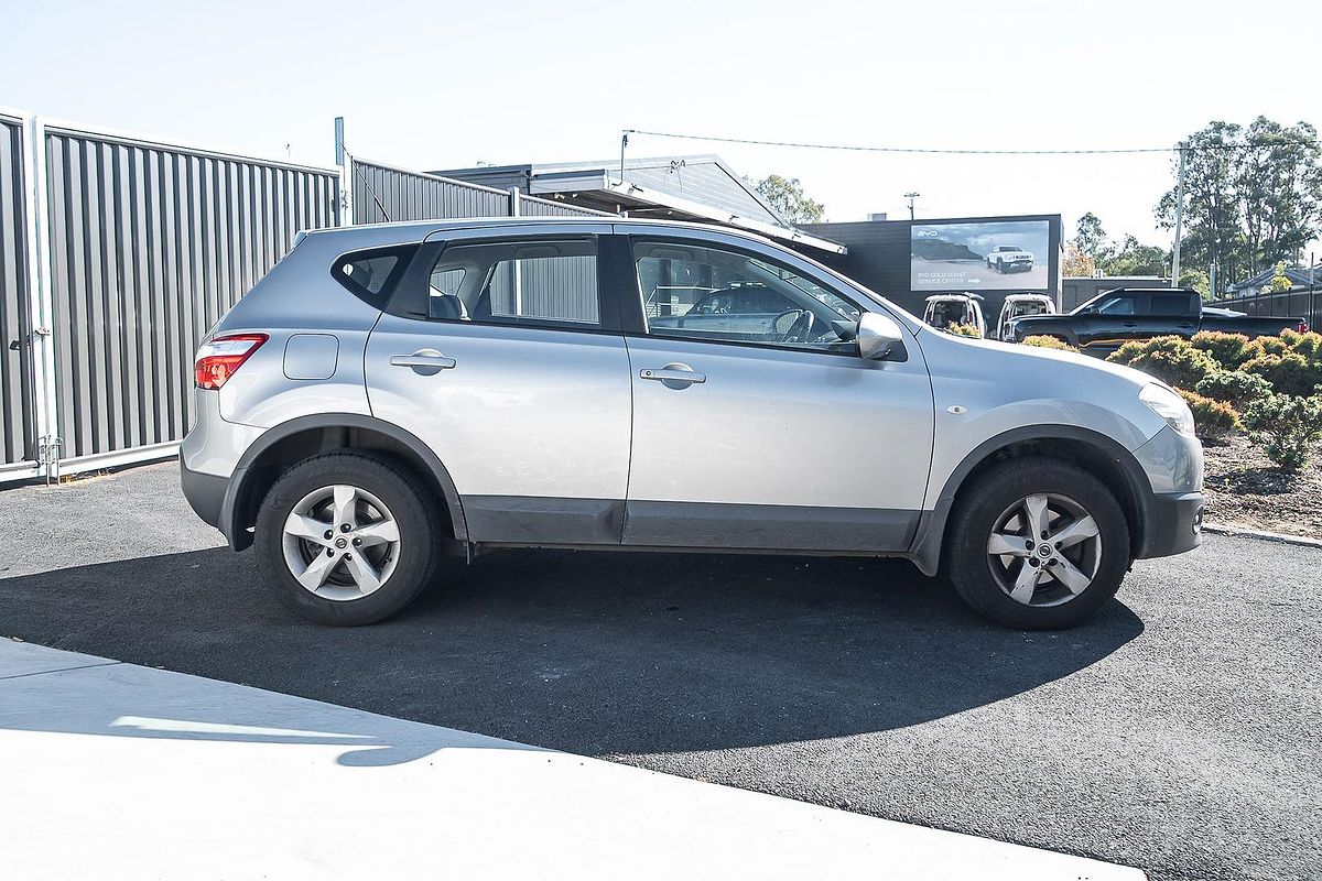 2013 Nissan Dualis ST J10 Series 3