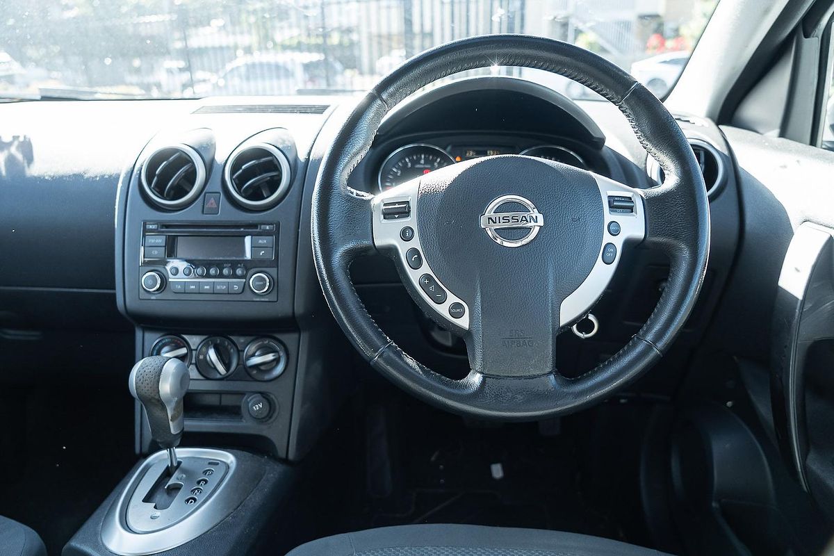 2013 Nissan Dualis ST J10 Series 3