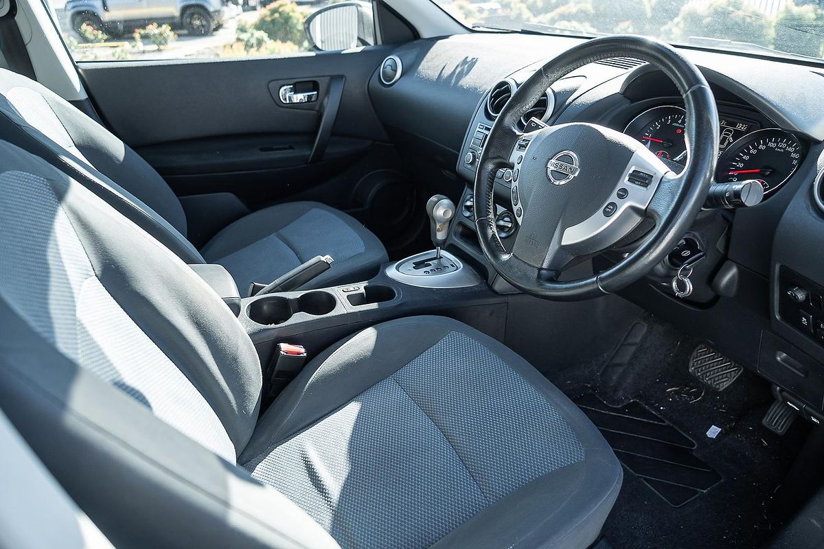 2013 Nissan Dualis ST J10 Series 3