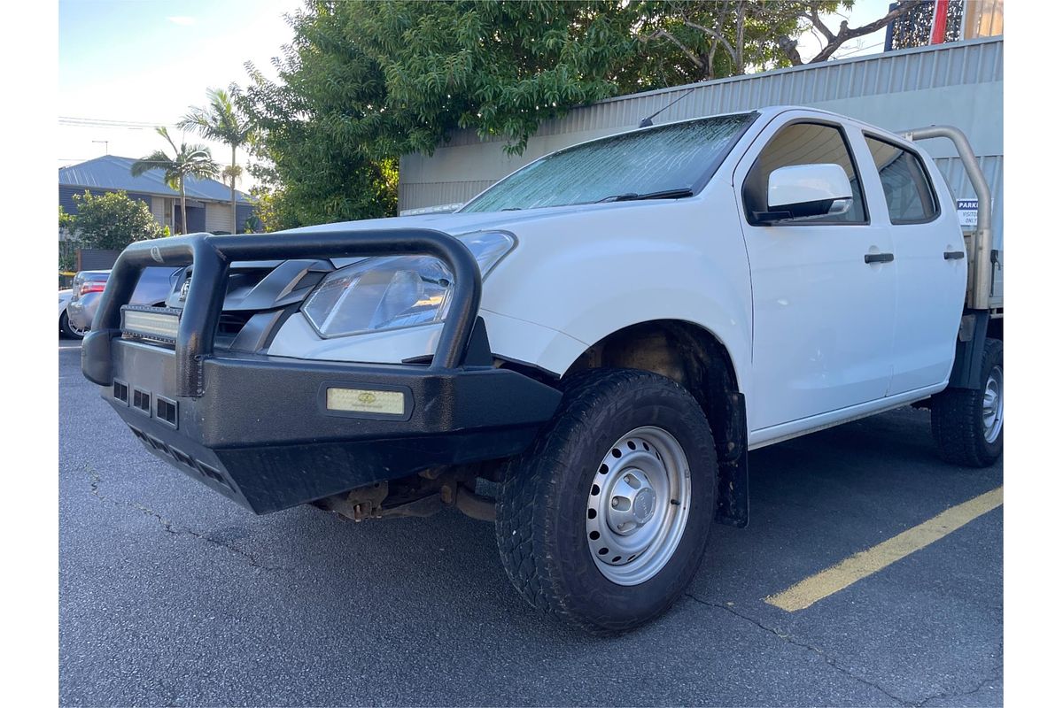 2019 Isuzu D-MAX SX High Ride Rear Wheel Drive