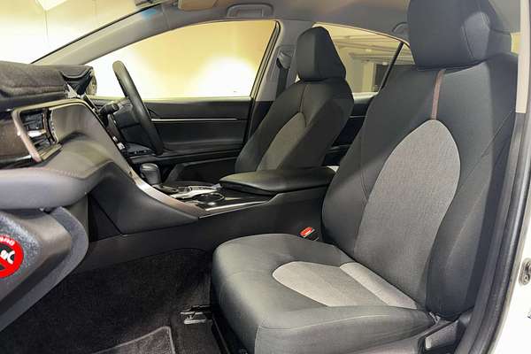 2019 Toyota Camry Ascent ASV70R
