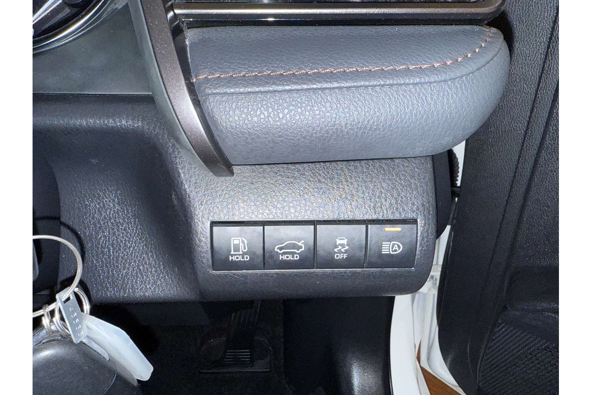 2019 Toyota Camry Ascent ASV70R
