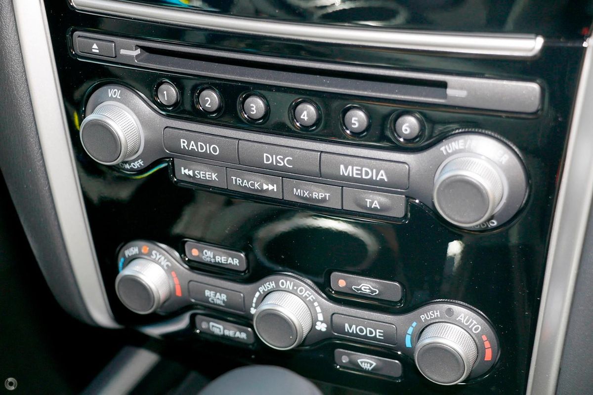 2020 Nissan Pathfinder ST R52 Series III