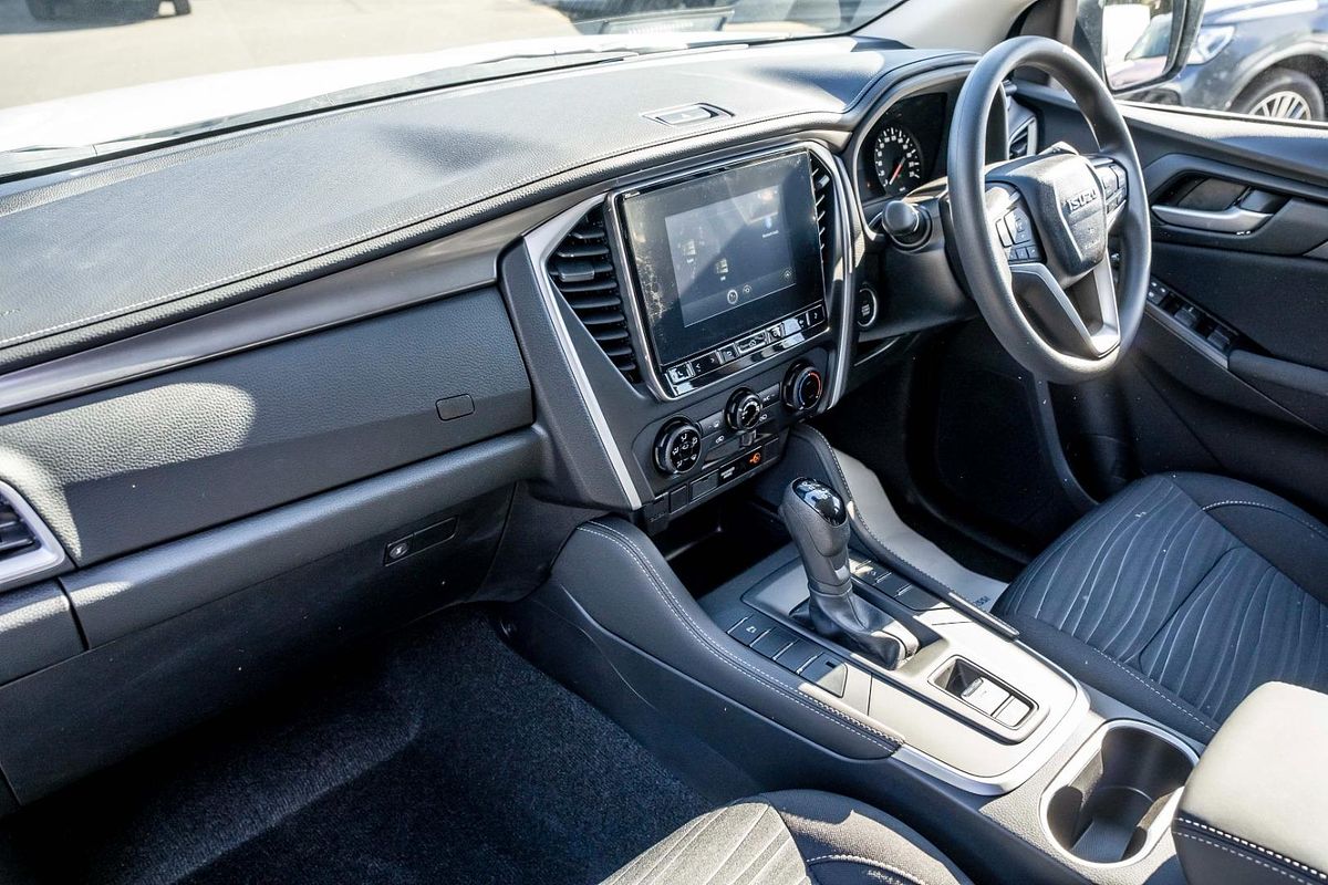 2024 Isuzu MU-X LS-M