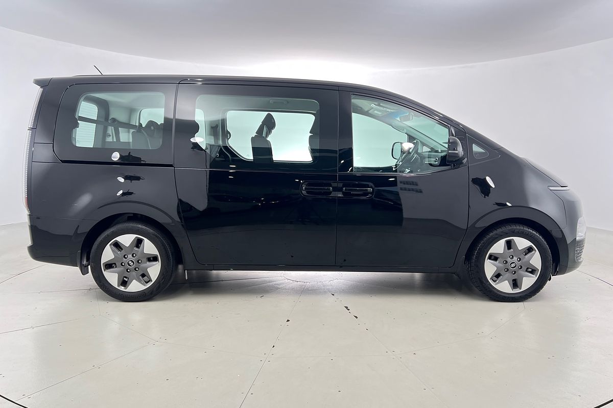 2022 Hyundai STARIA US4.V2