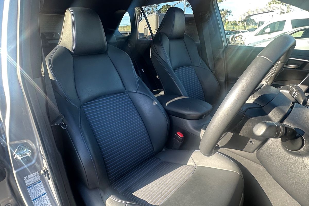 2021 Toyota RAV4 XSE AXAH54R