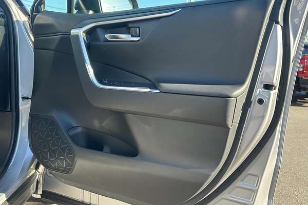 2021 Toyota RAV4 XSE AXAH54R