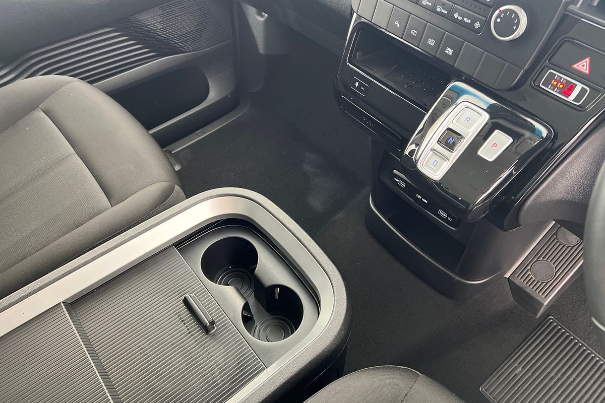 2022 Hyundai STARIA US4.V2