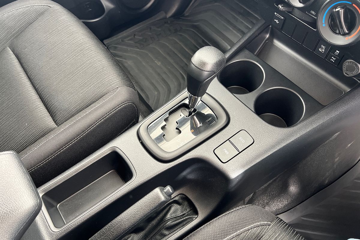 2024 Toyota Hilux SR GUN126R 4X4