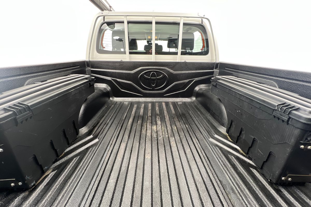 2024 Toyota Hilux SR GUN126R 4X4