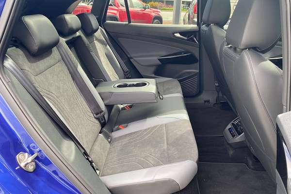 2024 Volkswagen ID.4 Pro E2