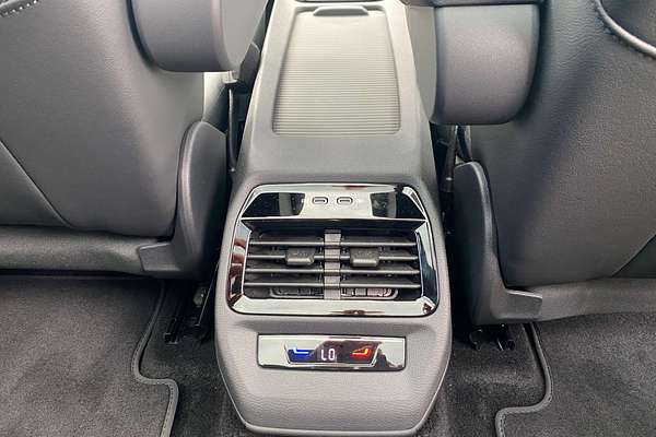 2024 Volkswagen ID.4 Pro E2