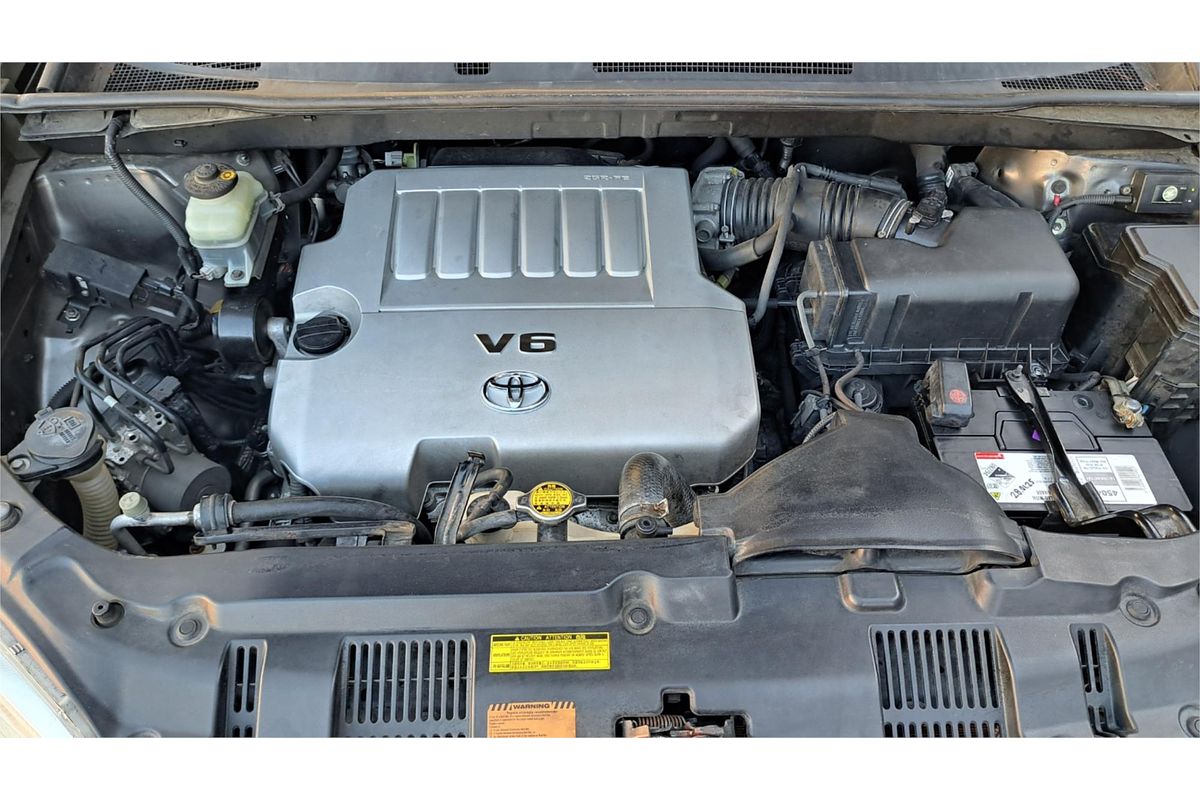 2010 Toyota KLUGER KX-R (4x4) 7 SEAT GSU45R