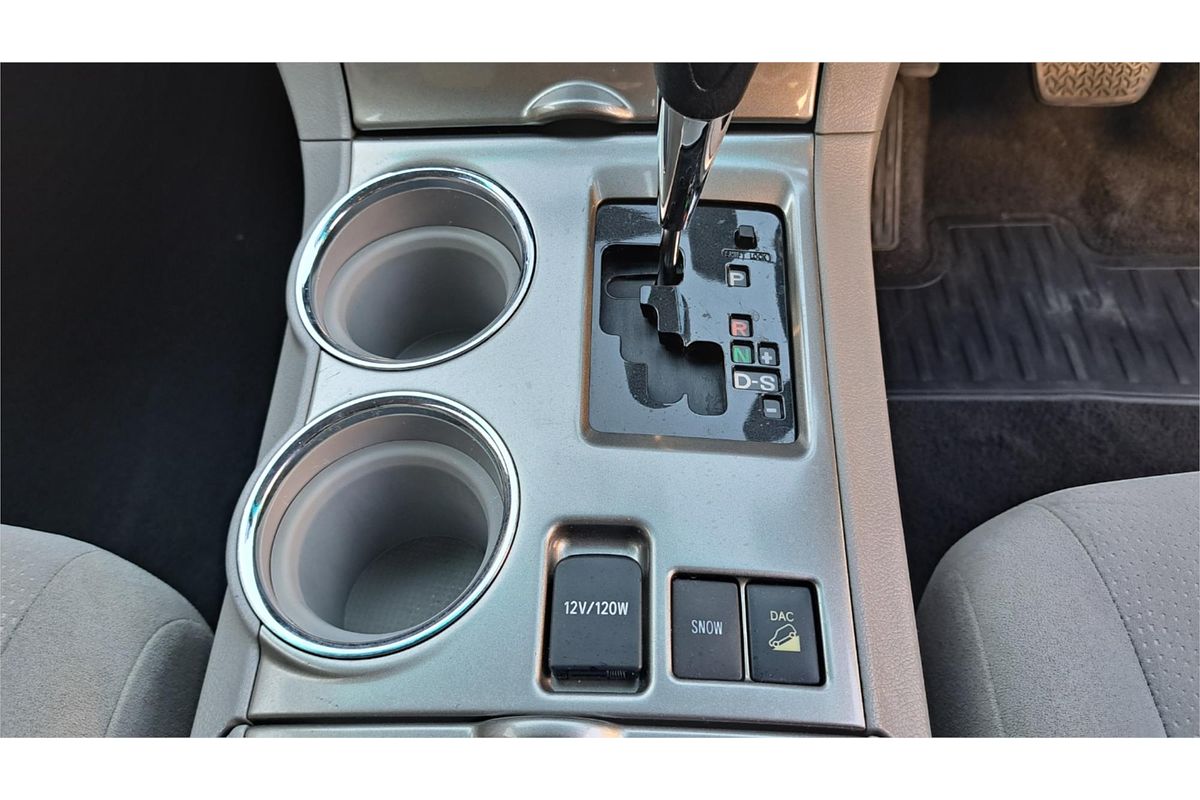 2010 Toyota KLUGER KX-R (4x4) 7 SEAT GSU45R