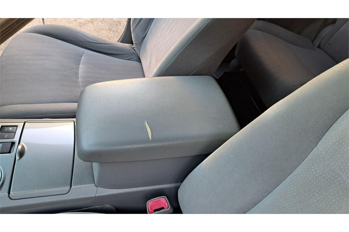 2010 Toyota KLUGER KX-R (4x4) 7 SEAT GSU45R