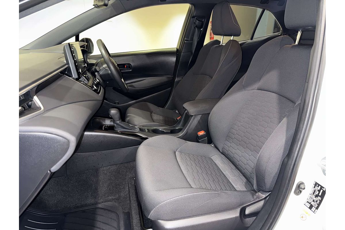 2020 Toyota Corolla Ascent Sport MZEA12R