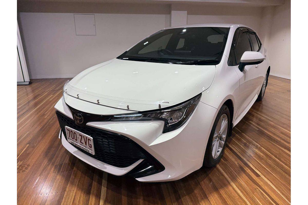 2020 Toyota Corolla Ascent Sport MZEA12R