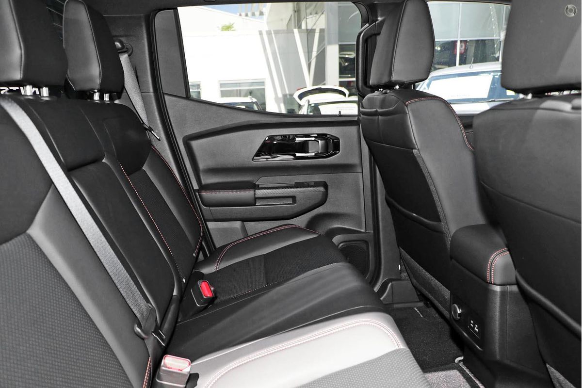 2025 Mitsubishi Triton GSR MV