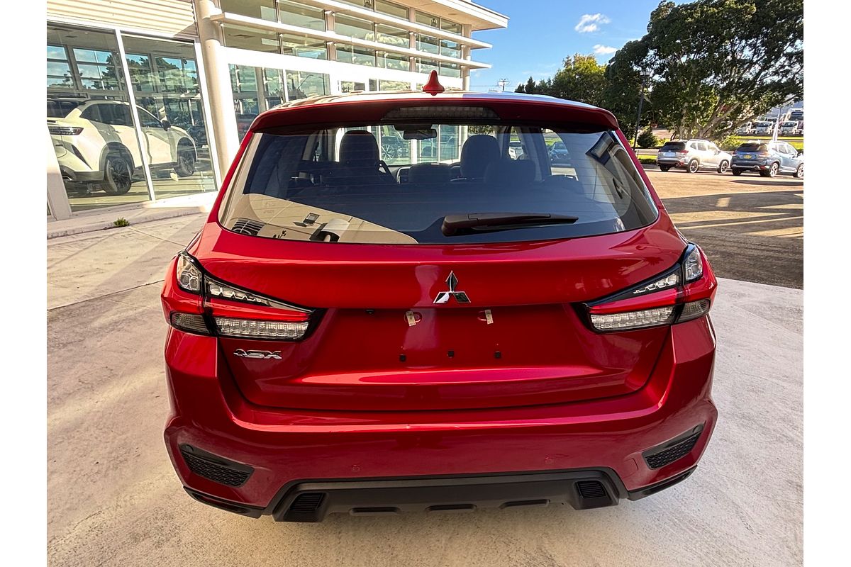 2025 Mitsubishi ASX ES XD