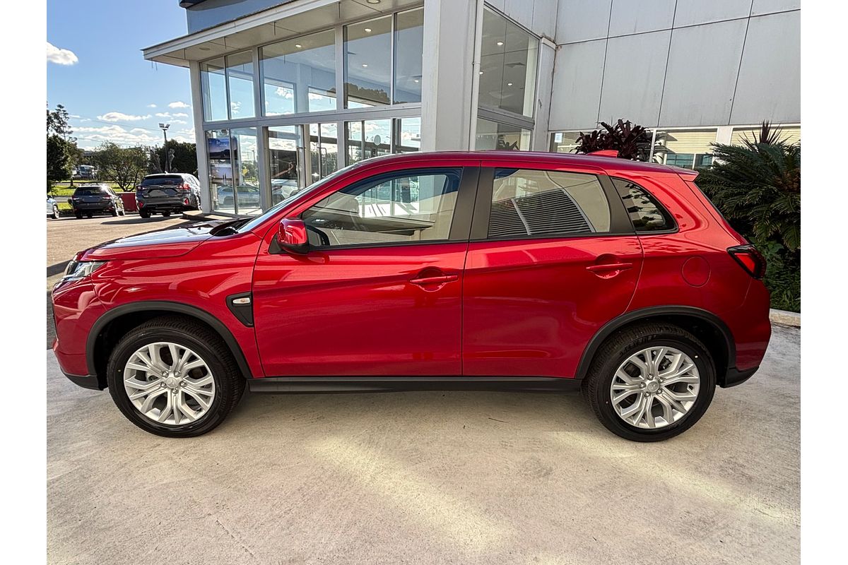 2025 Mitsubishi ASX ES XD