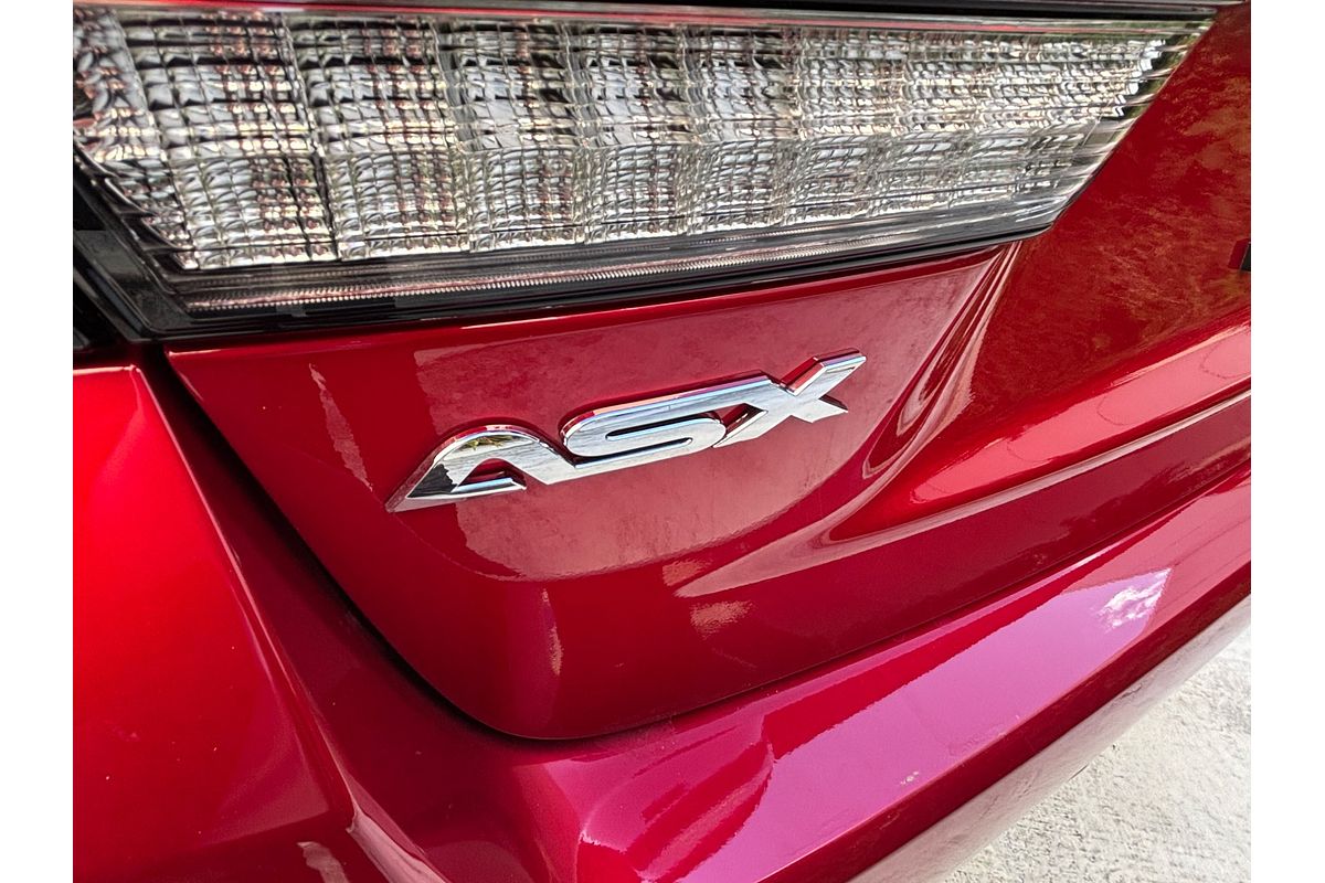 2025 Mitsubishi ASX ES XD