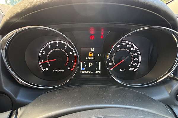 2025 Mitsubishi ASX ES XD