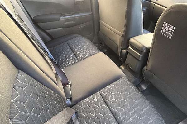2025 Mitsubishi ASX ES XD
