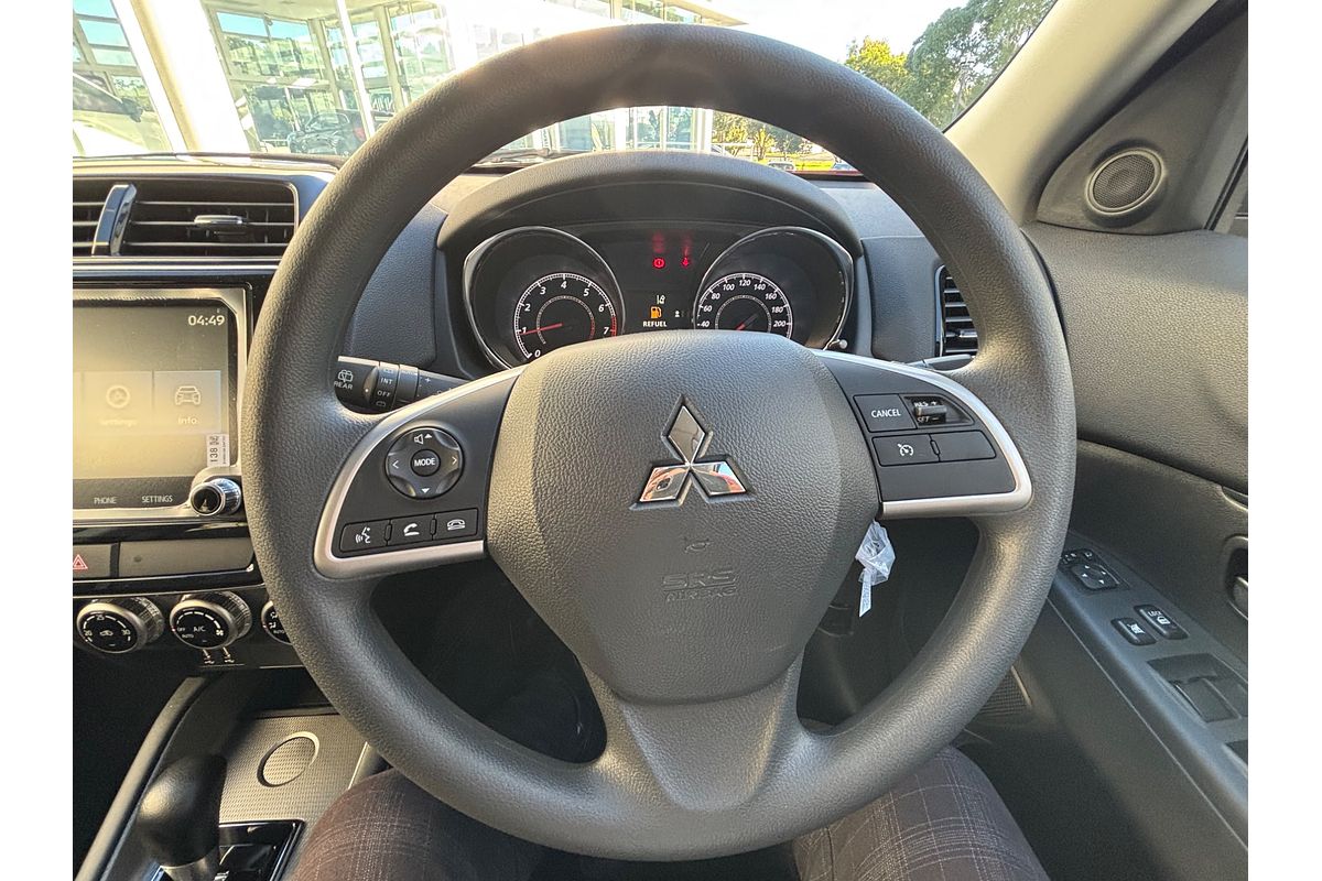 2025 Mitsubishi ASX ES XD