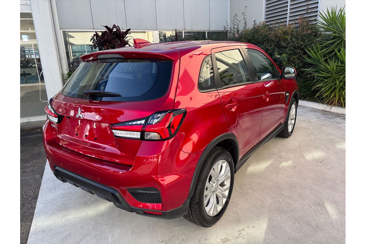 2025 Mitsubishi ASX ES XD