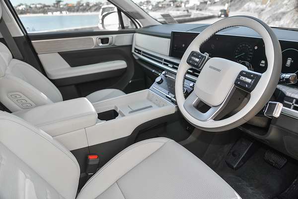 2025 Hyundai Santa Fe Calligraphy MX5.V1