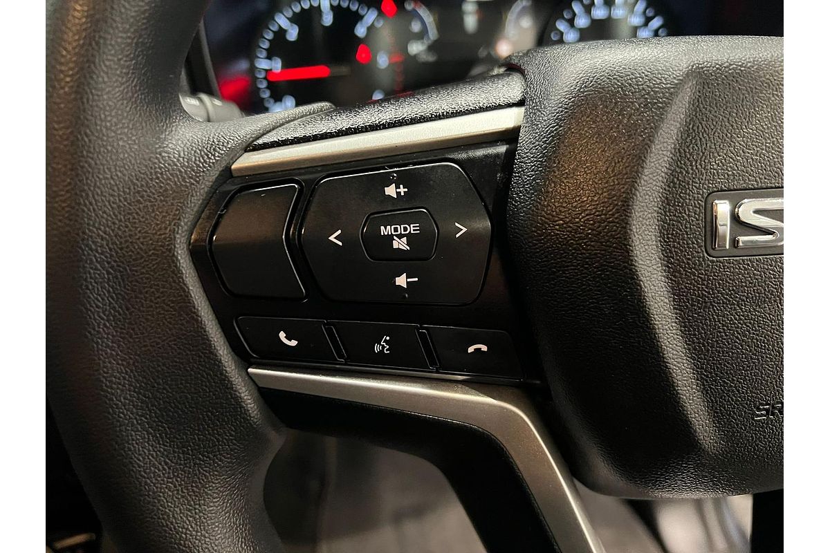 2022 Isuzu MU-X LS-M