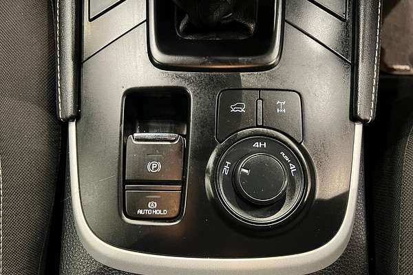 2022 Isuzu MU-X LS-M