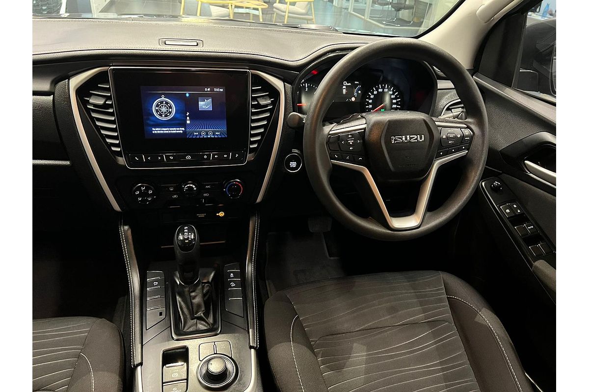 2022 Isuzu MU-X LS-M