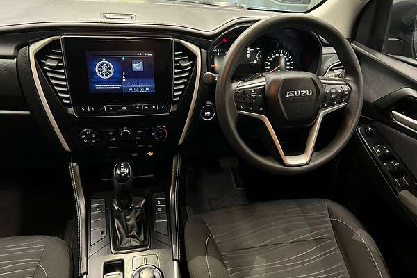 2022 Isuzu MU-X LS-M