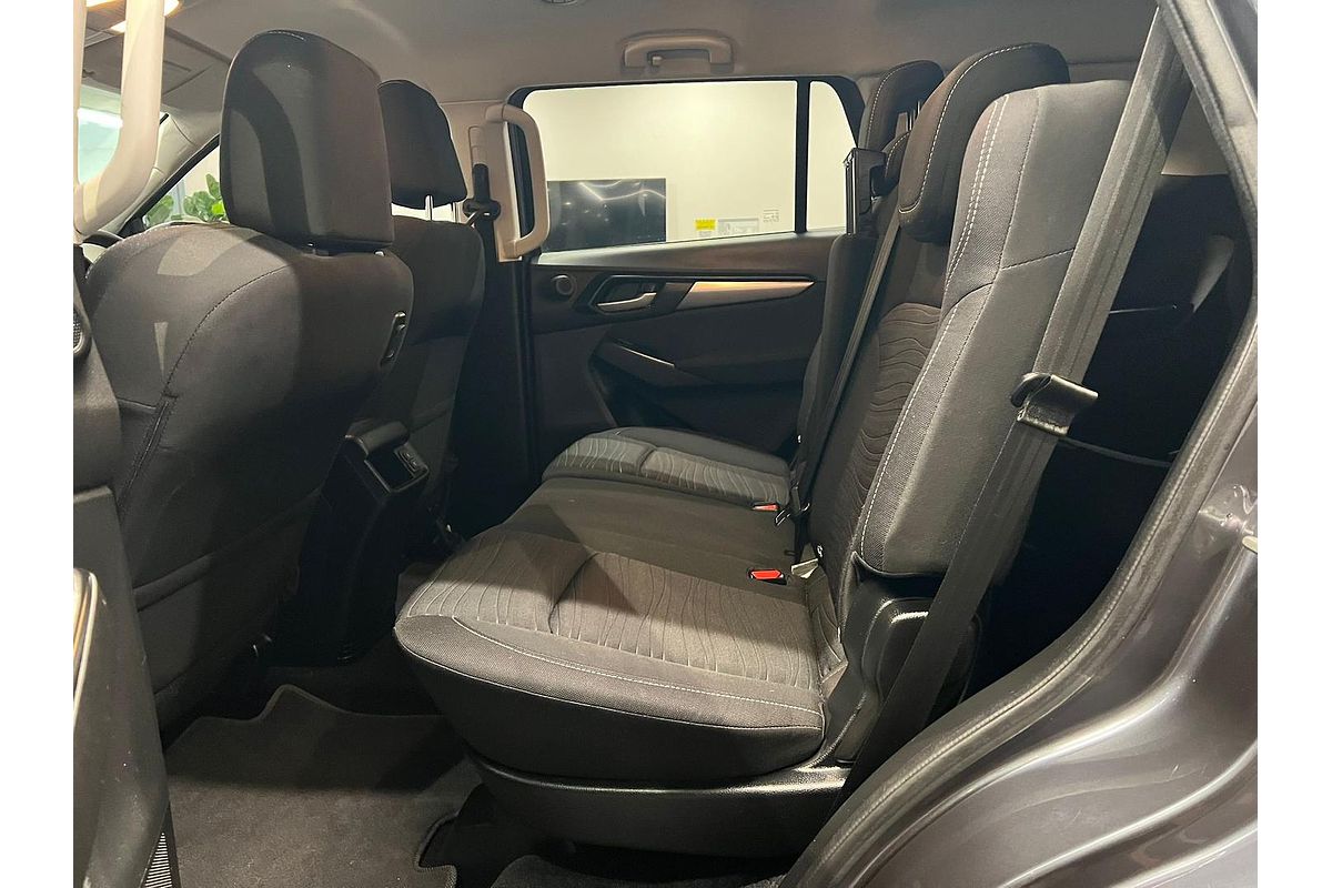 2022 Isuzu MU-X LS-M