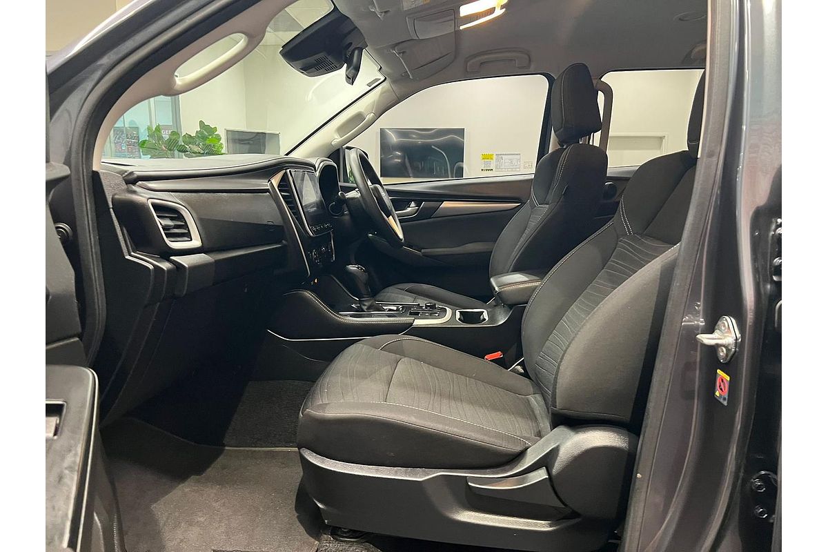 2022 Isuzu MU-X LS-M