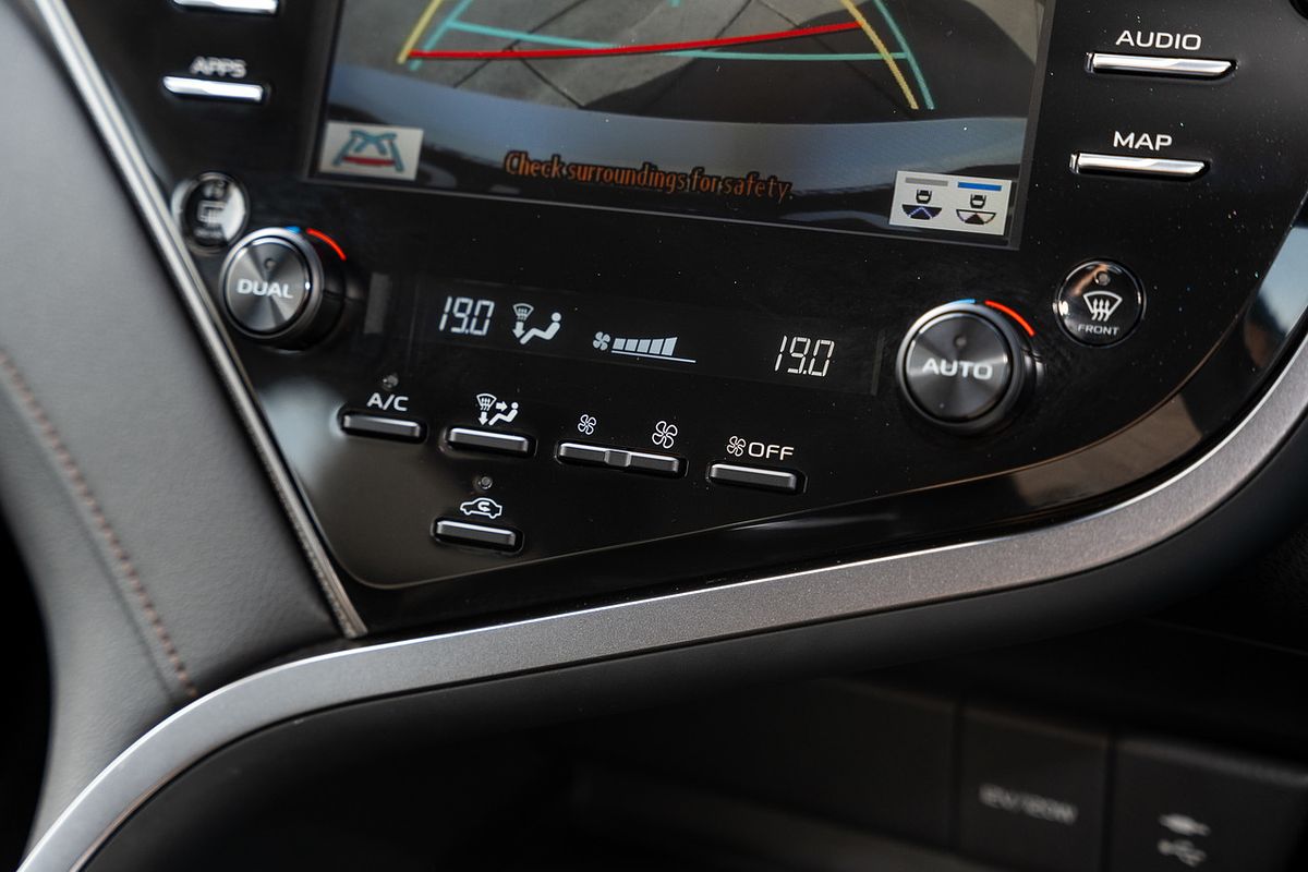 2020 Toyota Camry Ascent Sport AXVH71R