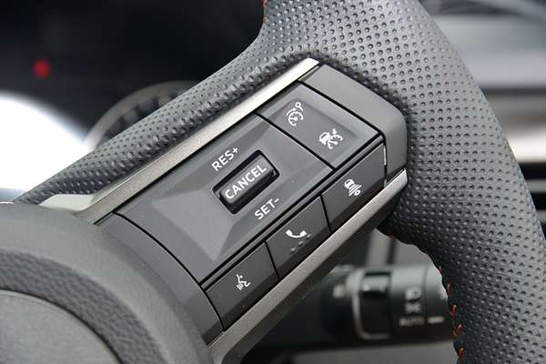 2025 Mitsubishi Triton GSR MV 4X4