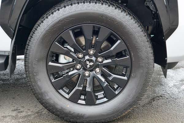 2025 Mitsubishi Triton GSR MV 4X4