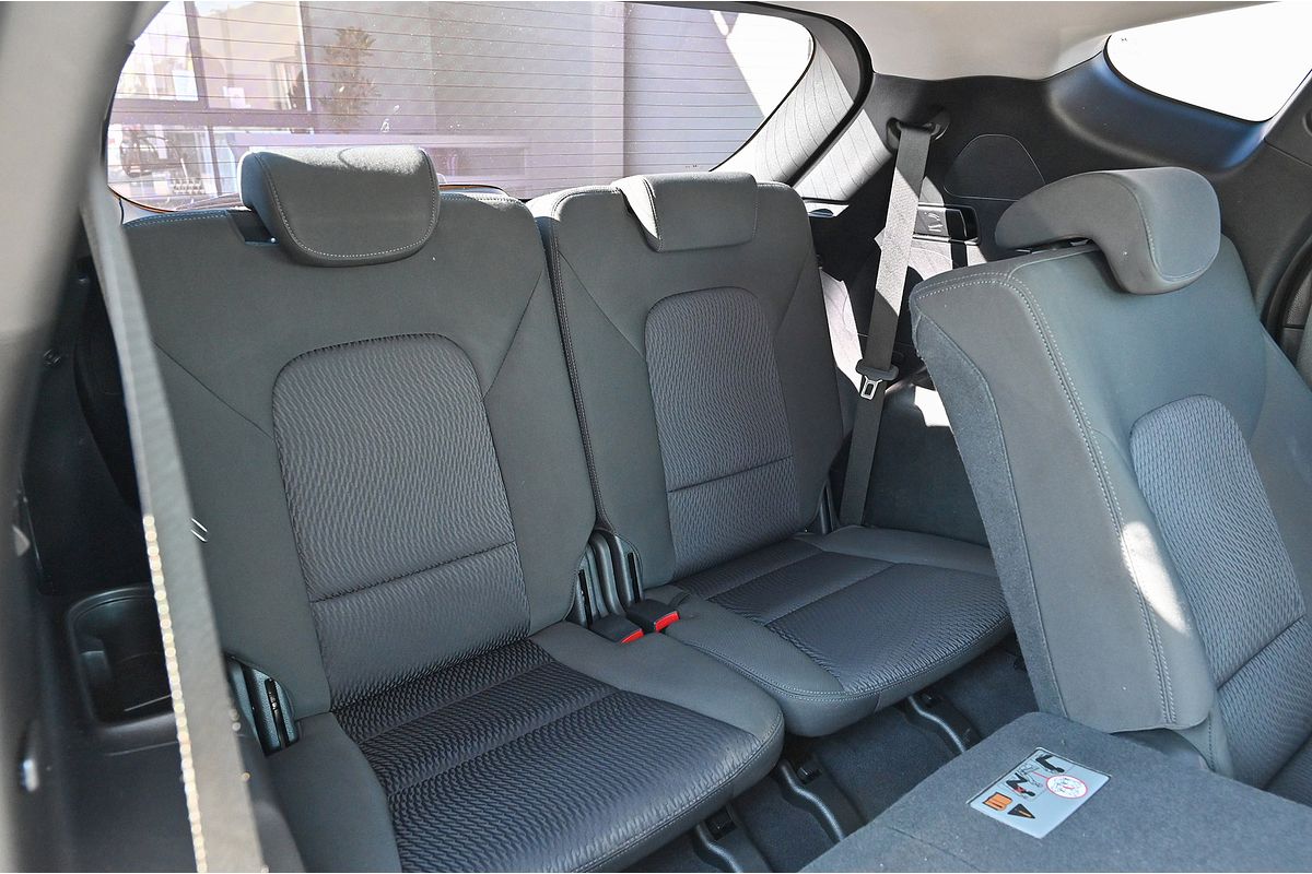 2016 Hyundai Santa Fe Active DM3 Series II
