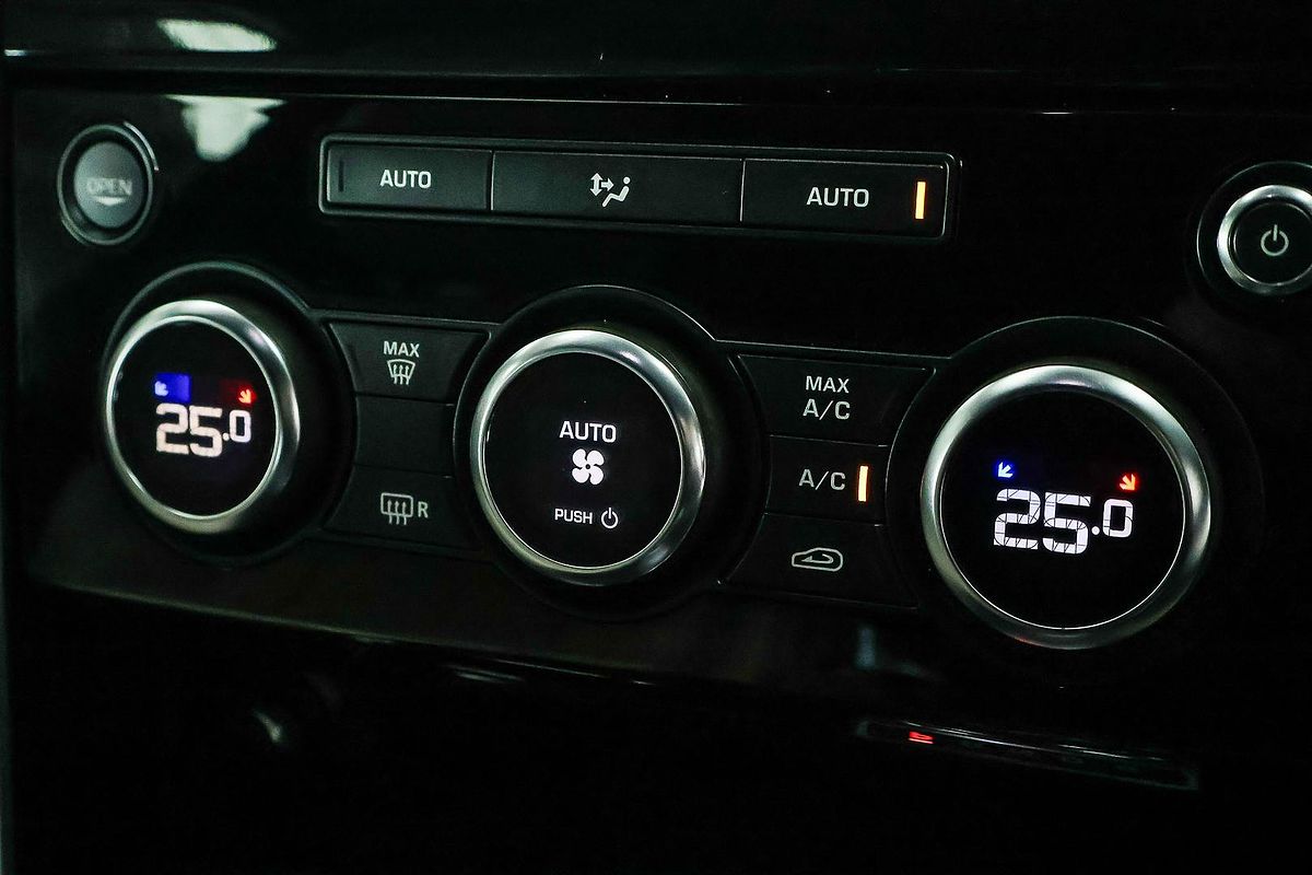 2019 Land Rover Discovery SD4 HSE Series 5